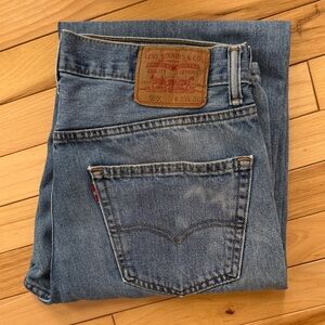 Levi Strauss Fly-Front Men’s 550 Jeans W 33 x L 36 - 👖 lots of life left
